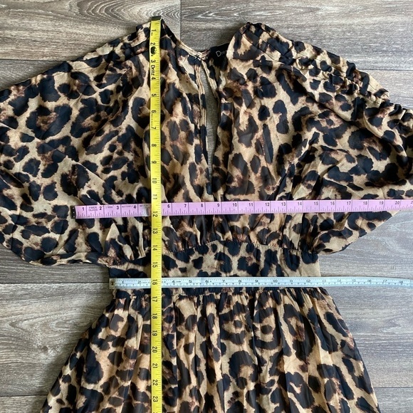 - NWT The King Kouture Leopard Printed Kimono Sleeve Maxi Dress - Picture 5 of 12